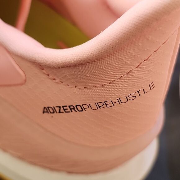 BRAND NEW ADIDAS WOMEN'S ADIEERO PURE HUSTLE 3 TPU MOLDED SOFTBALL CLEATS - Picture 14 of 15